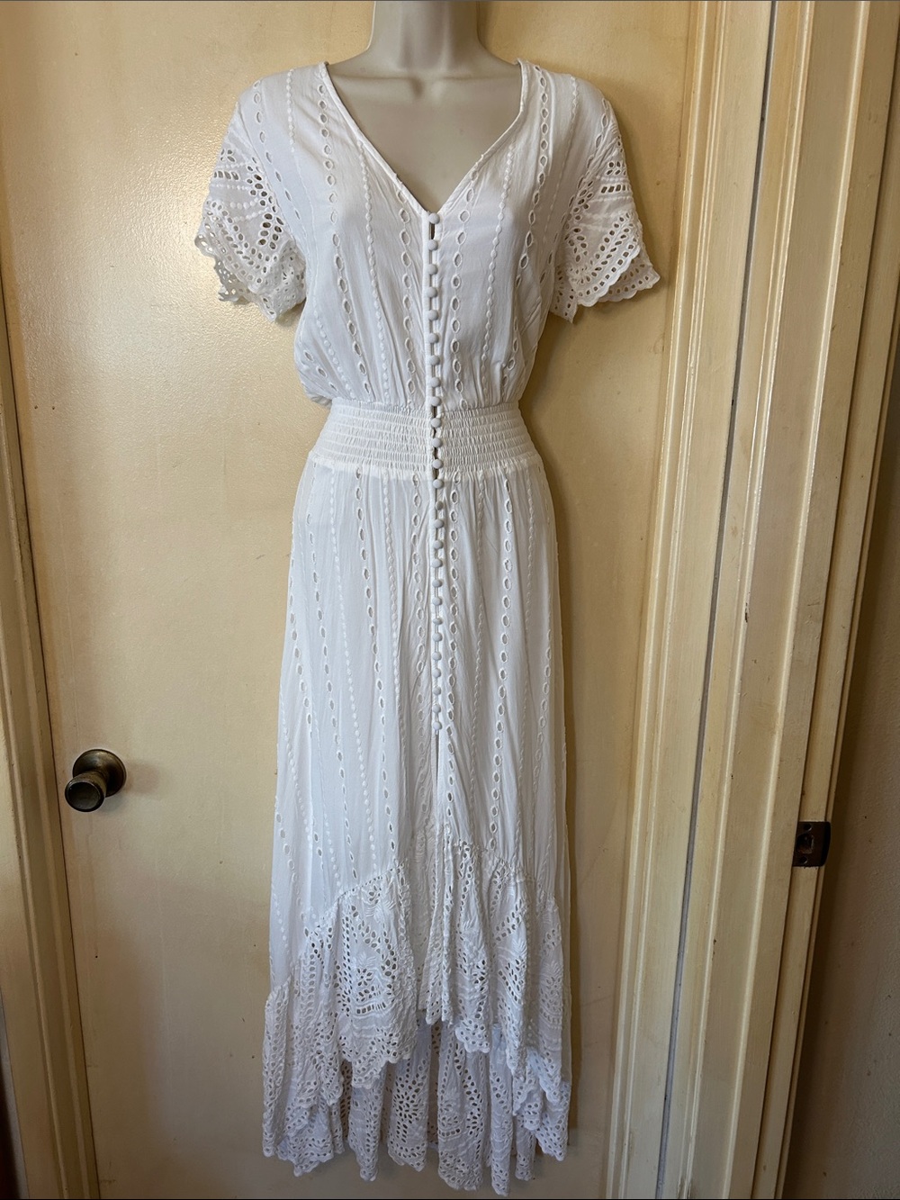 Young Fabulous & Broke White Eyelet Button-Front Maxi Dress size M